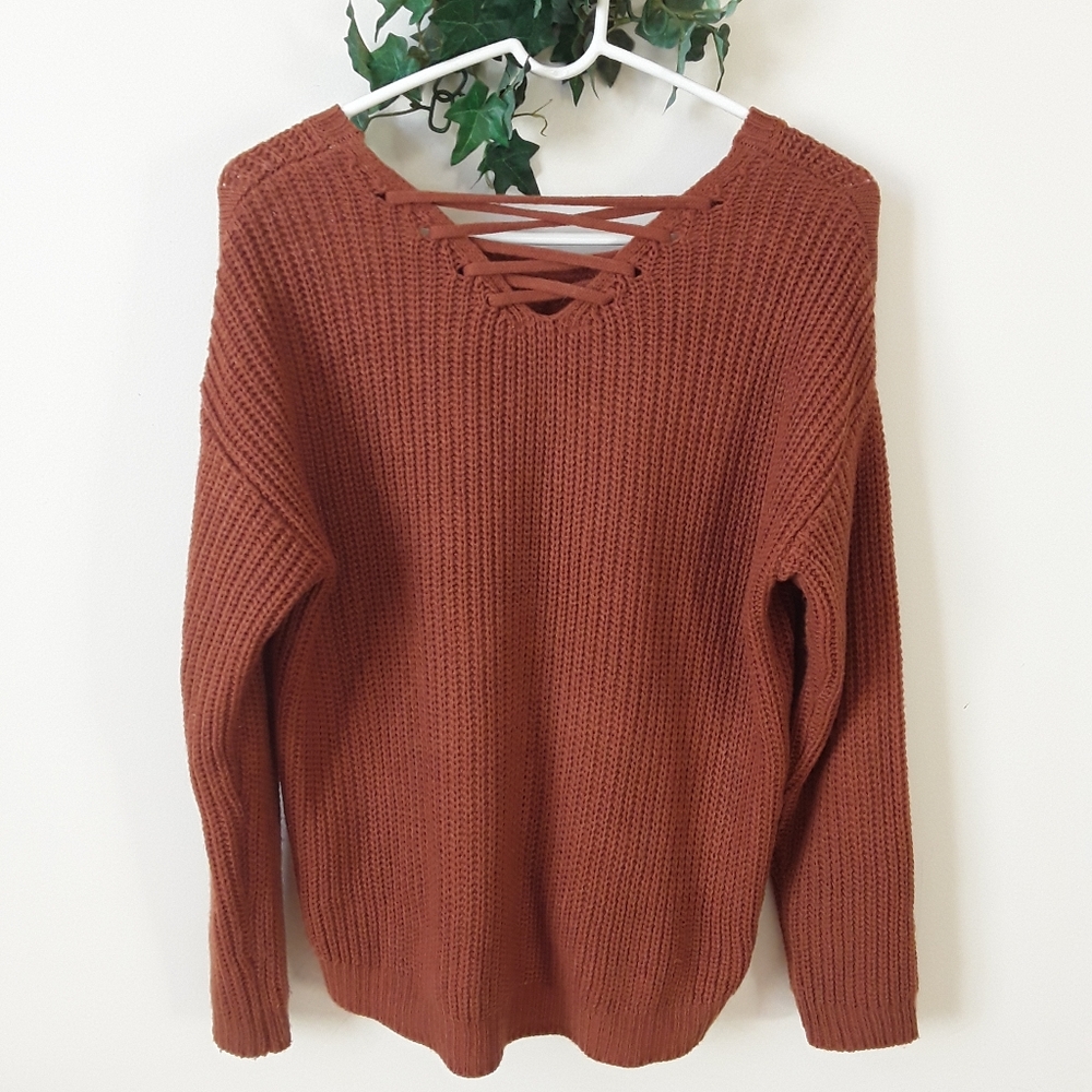 Rust High-Low Cable Knit Sweater - Picture 3 of 5